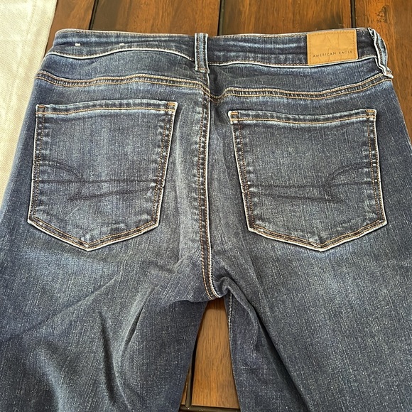 American Eagle Ripped Jeans - Picture 7 of 7